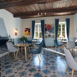  Couette-café Le Cheval Blanc France